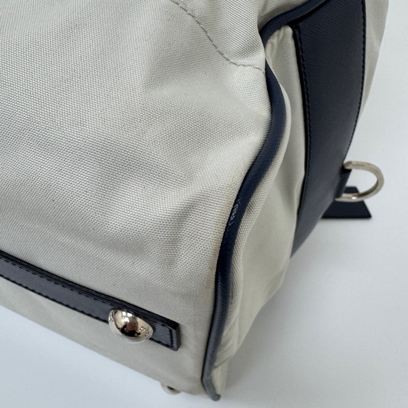PRADA 經典尼龍旅行包🧳-29