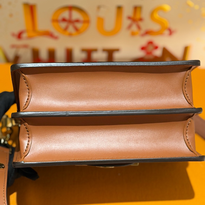 全新✨Louis Vuitton👜Mini Dauphine 小達芙妮🤎送內膽包-14