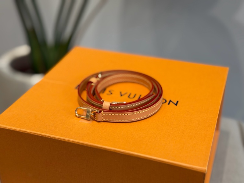 Louis Vuitton Nano Noe 經典花紋小水桶-5