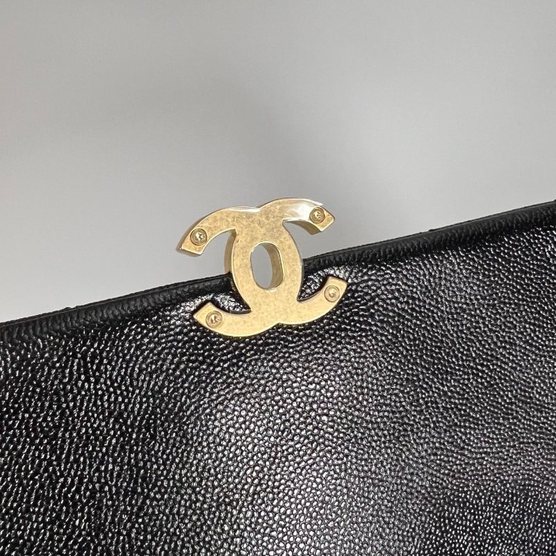 CHANEL CF黑荔枝側肩包22P AS3165/晶片款-8