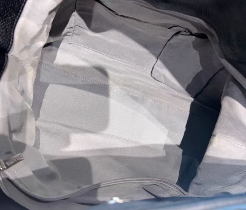 Chanel 龍蝦扣hobo黑銀魚子醬牛皮2way 小號-5