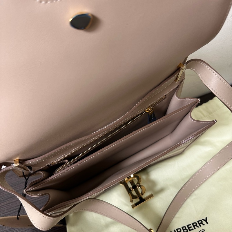 💎Han's house精品服飾💎 Burberry 經典格紋帆布包 側背包-4