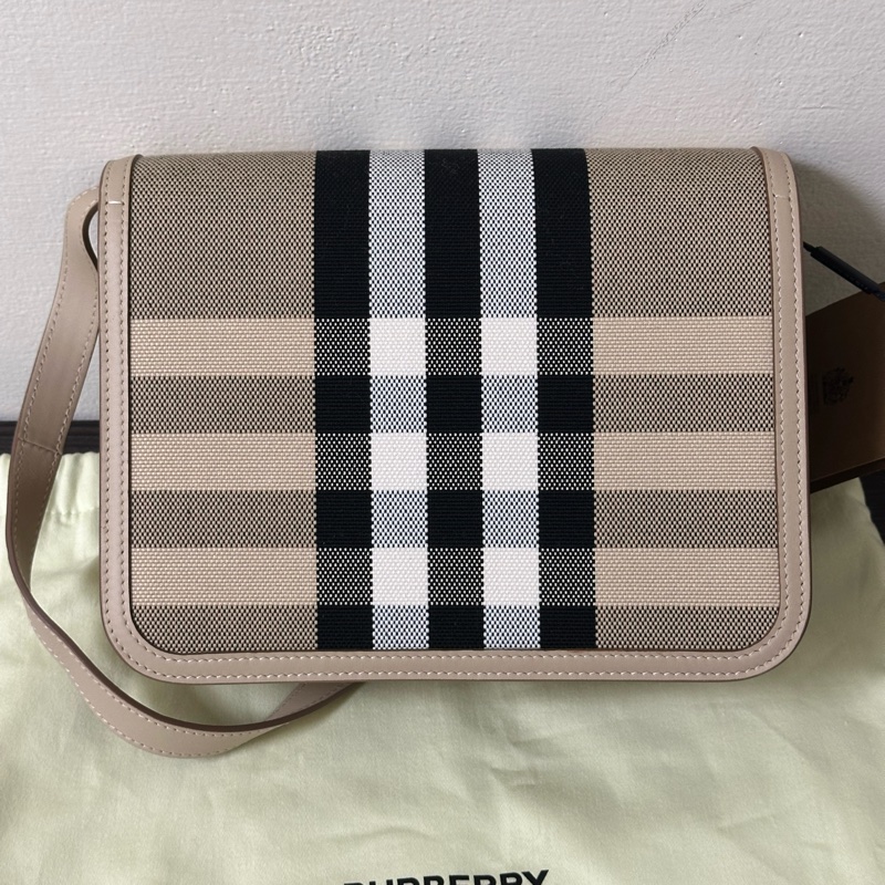 💎Han's house精品服飾💎 Burberry 經典格紋帆布包 側背包-5