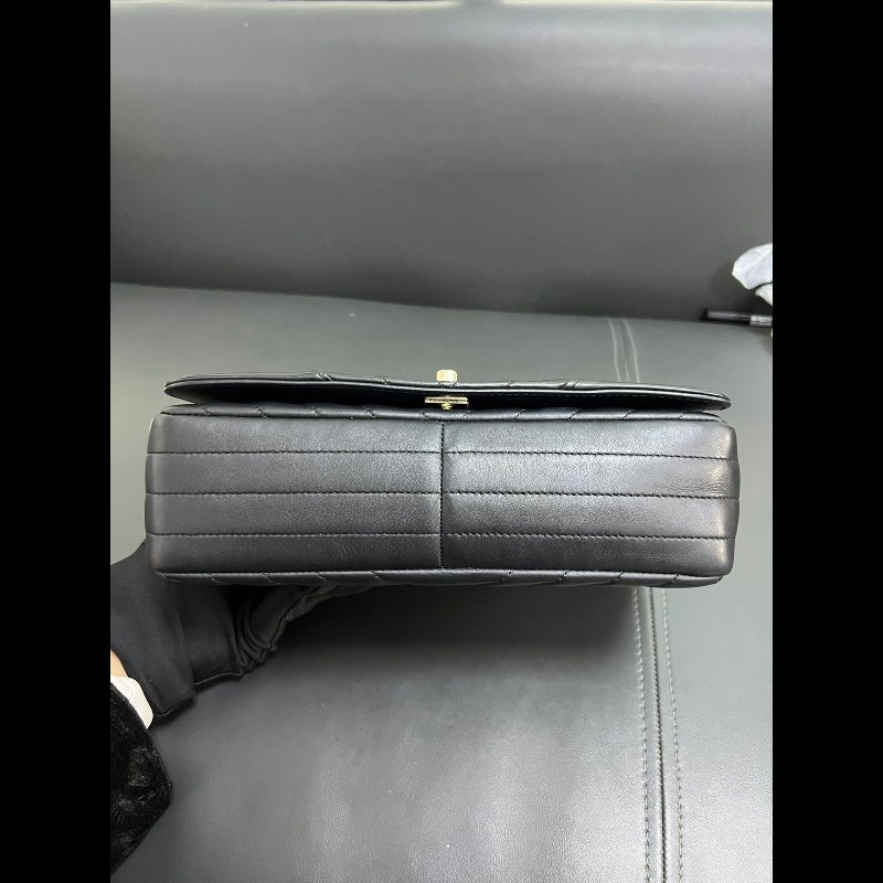 Chanel flap bag chevron-9