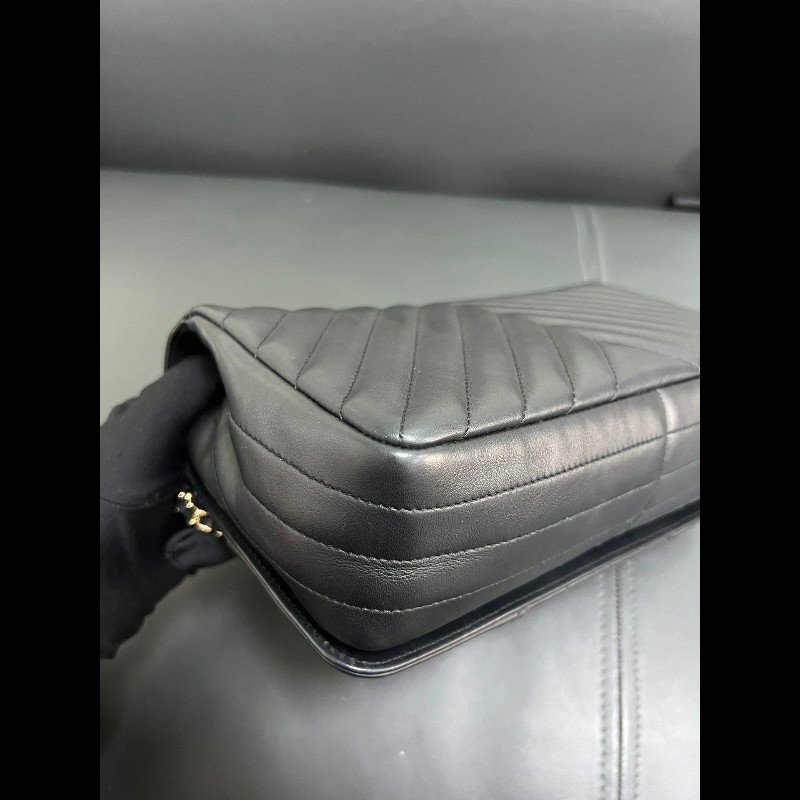 Chanel flap bag chevron-12
