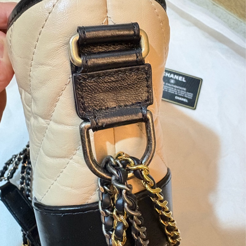 Chanel 流浪包 經典米黑配色 奶茶色小號-17