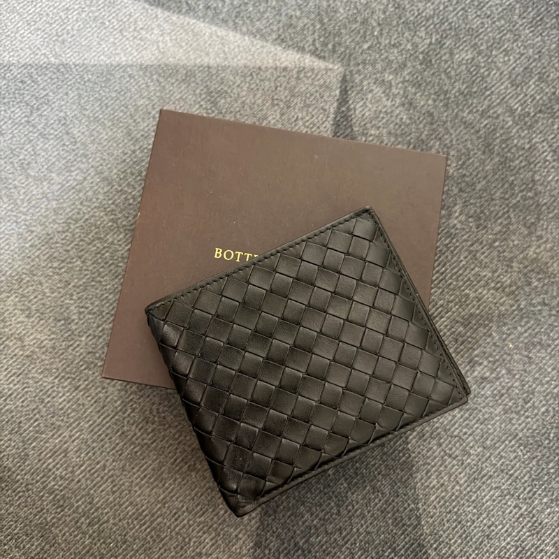 Bv經典編織黑色短夾-0