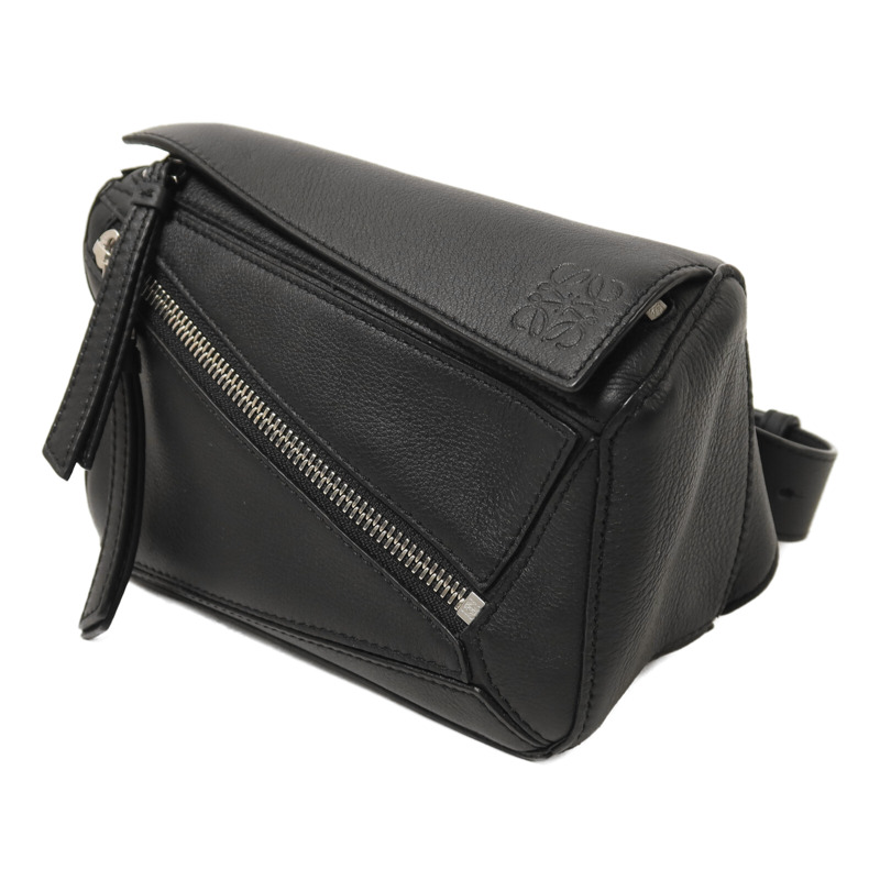 LOEWE 牛皮皮革Small Puzzle BumBag銀扣腰包-2