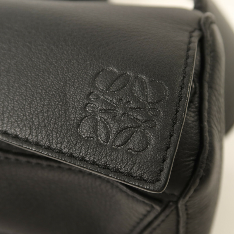 LOEWE 牛皮皮革Small Puzzle BumBag銀扣腰包-10