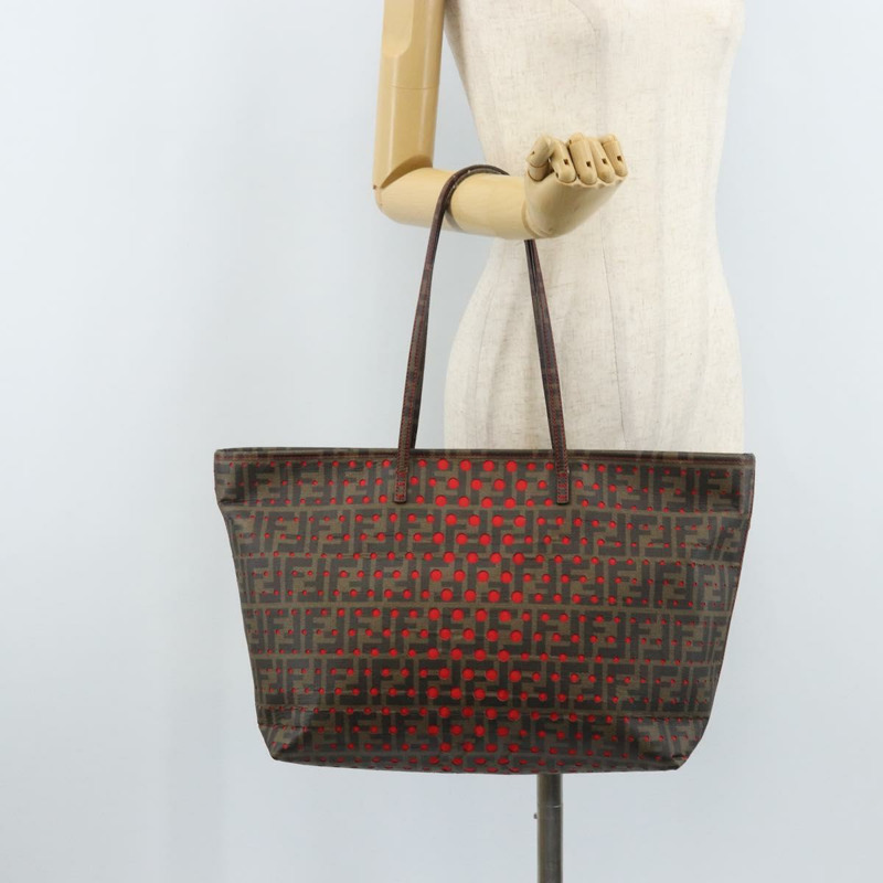 【日本直送】FENDI Zucca 帆布手提包黑棕色正品 YKZ029A-21