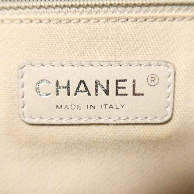 CHANEL 牛皮皮革Chain Shoulder銀扣鏈帶肩背袋-6