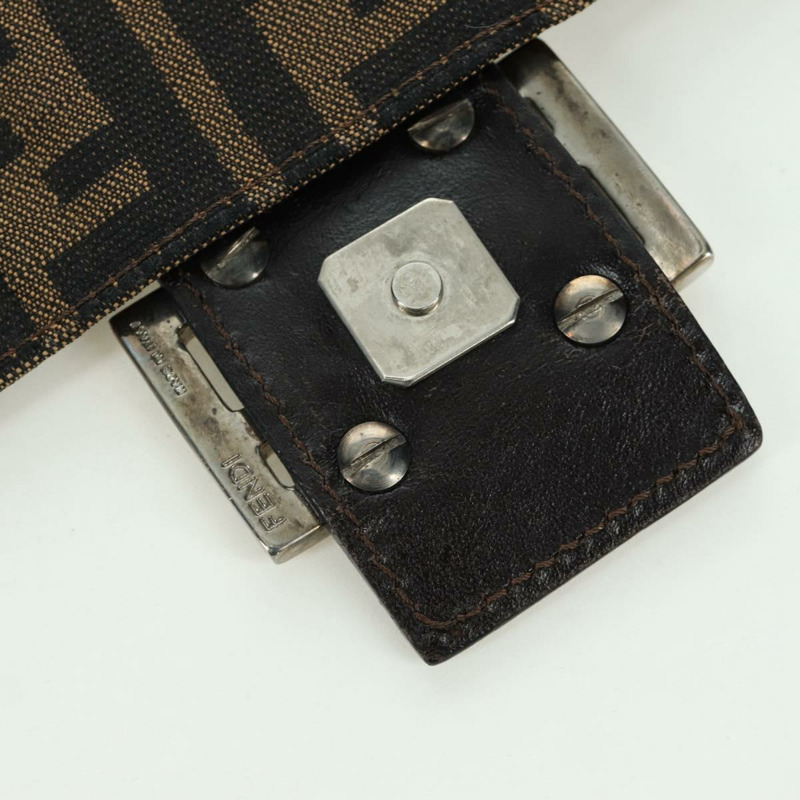 【日本直送】FENDI Zucca帆布Mamma Baguette單肩包 棕色/黑色 正品 YKZ037SAV-8