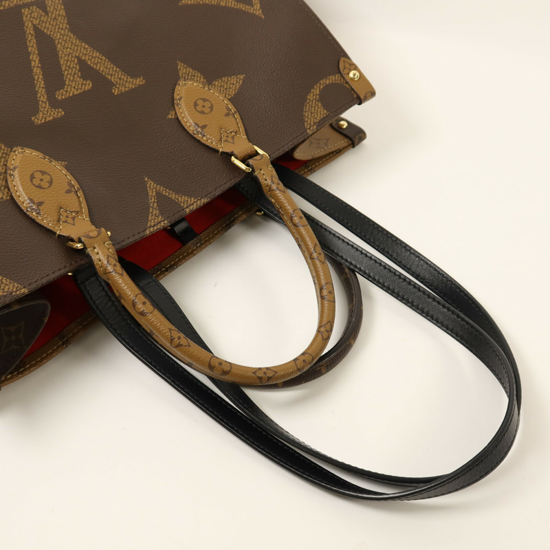 LOUIS VUITTON Monogram Giant/Monogram Reverse On The Go MM金扣手挽肩背兩用袋-7