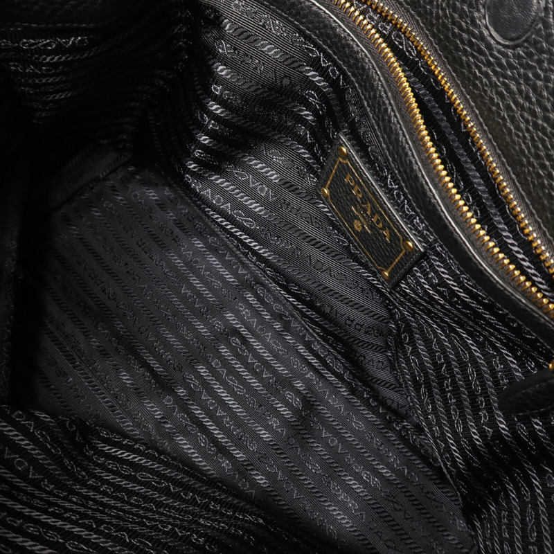 PRADA 牛皮皮革Shoulder Tote金扣肩背袋-4