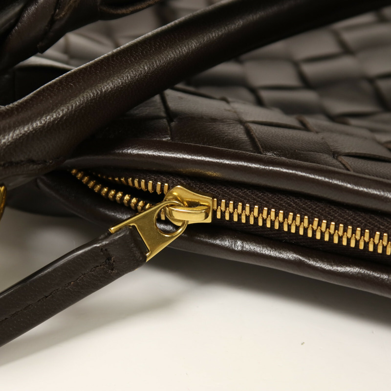 BOTTEGA VENETA 羊皮皮革Gemelli金扣肩背袋-9