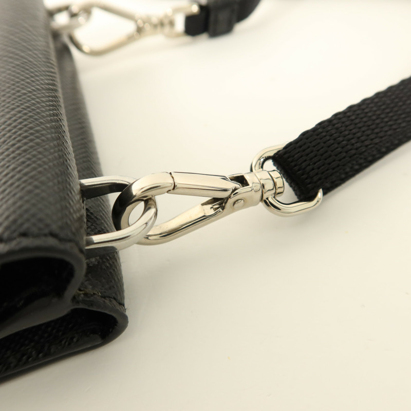 PRADA Saffiano皮革Card Case With Strap銀扣卡片套-10