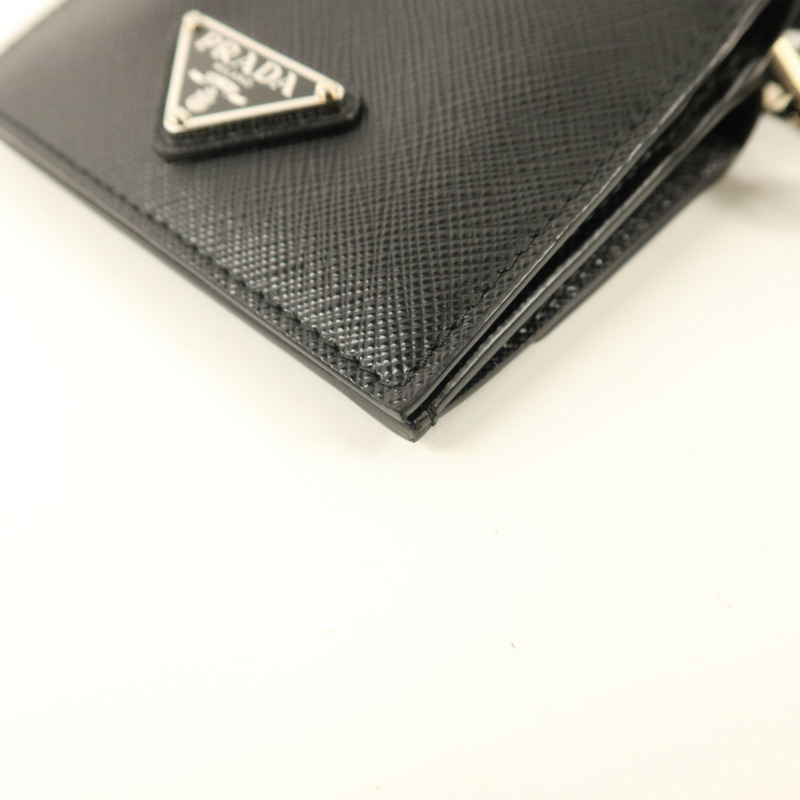 PRADA Saffiano皮革Card Case With Strap銀扣卡片套-11