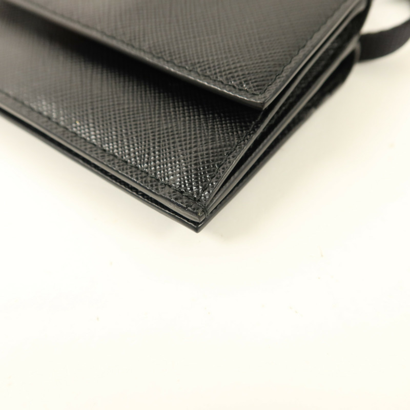 PRADA Saffiano皮革Card Case With Strap銀扣卡片套-13