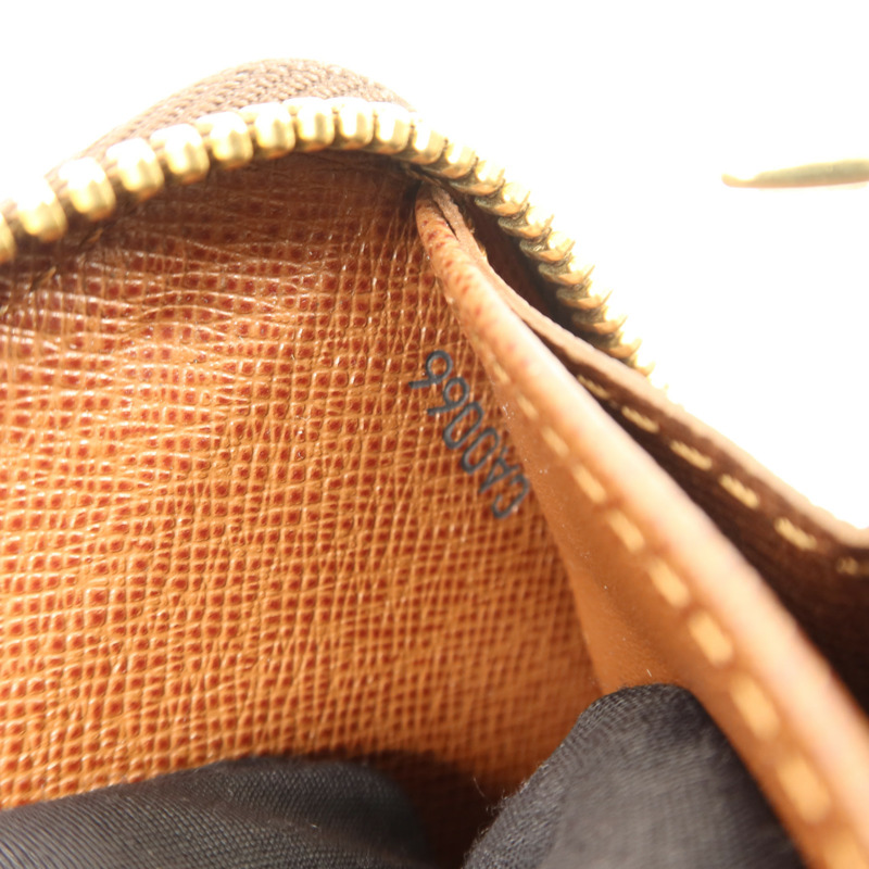 LOUIS VUITTON Monogram Zipper Long Wallet金扣長錢包-6