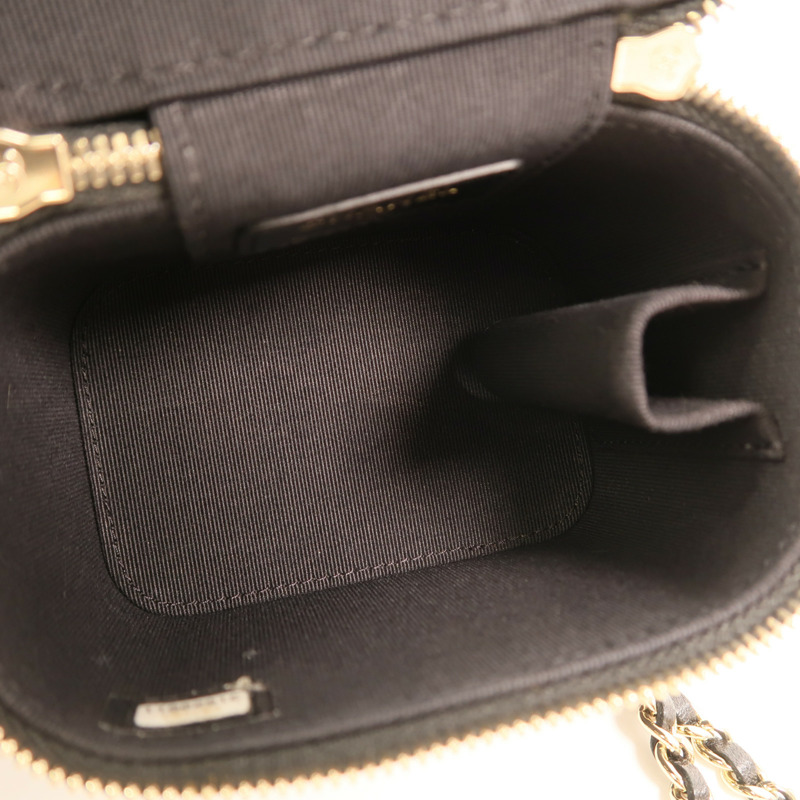 CHANEL 羊皮皮革Vanity Case金扣鏈帶手挽肩背兩用袋-4
