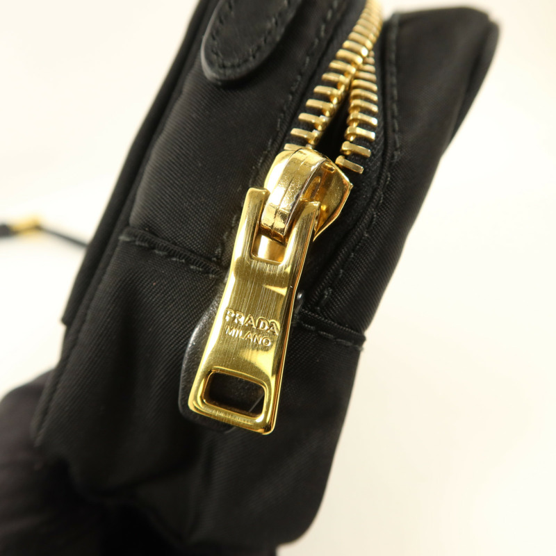 PRADA 尼龍Shoulder Bag金扣肩背袋-9