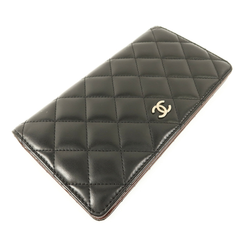 CHANEL 羊皮皮革Long Bifold Wallet銀扣長錢包-2
