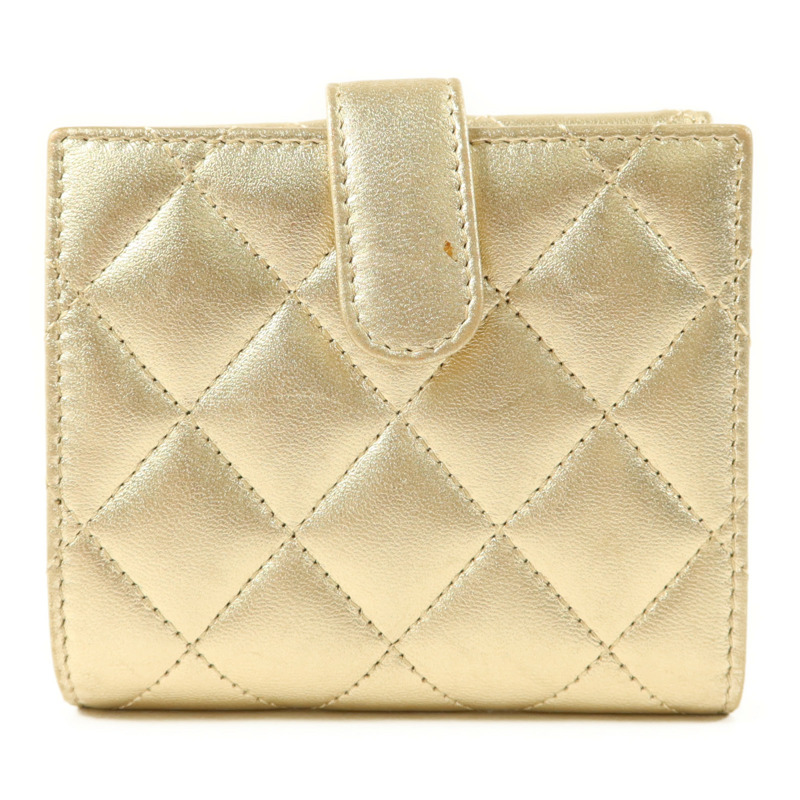 CHANEL 牛皮皮革Bifold Wallet金扣錢包-1