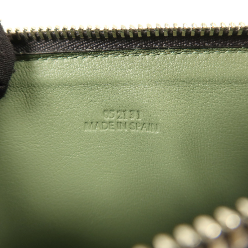 LOEWE 牛皮皮革Card Case銀扣卡片套-6