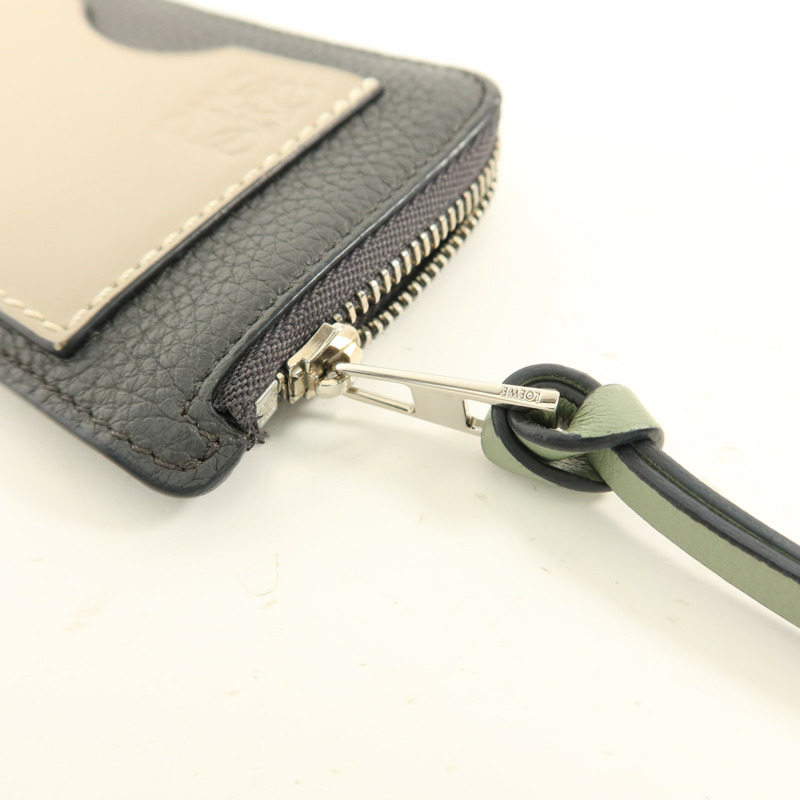 LOEWE 牛皮皮革Card Case銀扣卡片套-7