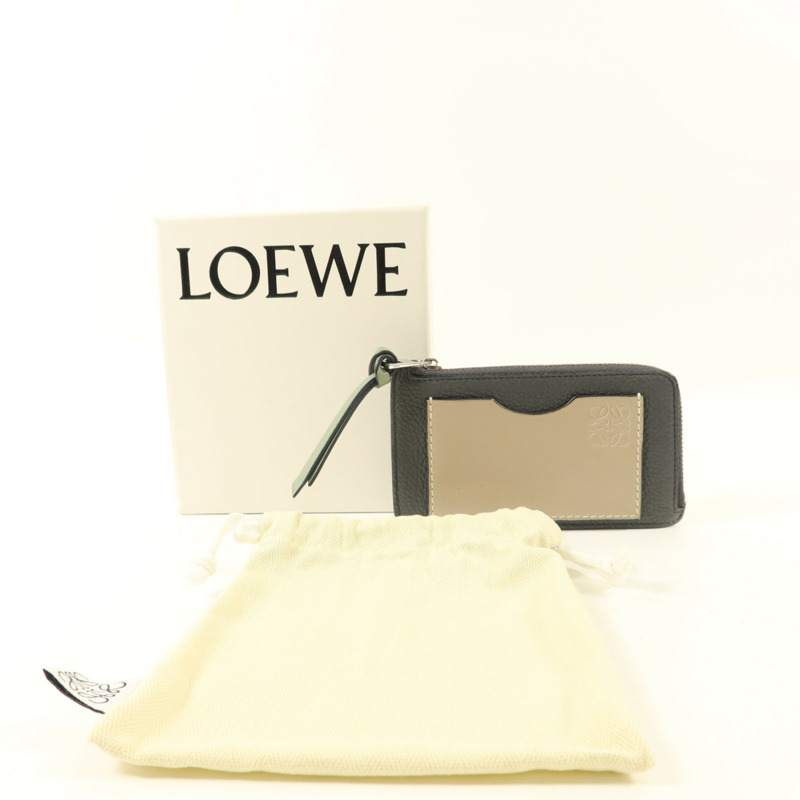 LOEWE 牛皮皮革Card Case銀扣卡片套-8