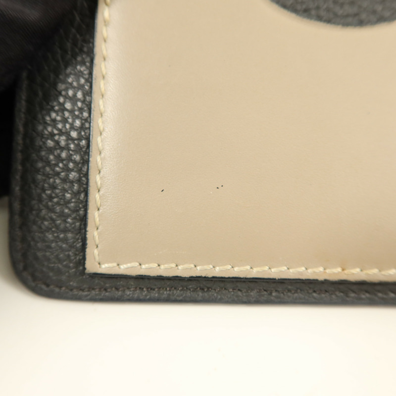 LOEWE 牛皮皮革Card Case銀扣卡片套-14