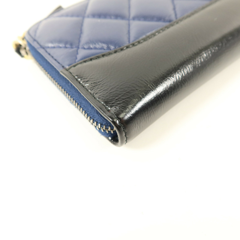 CHANEL 牛皮皮革Gabrielle Wallet金扣錢包-14