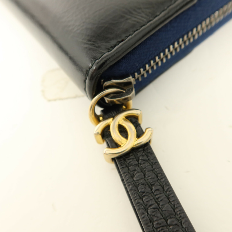 CHANEL 牛皮皮革Gabrielle Wallet金扣錢包-16