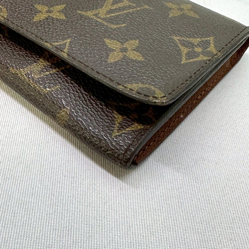 LV Monogram翻蓋長夾-7