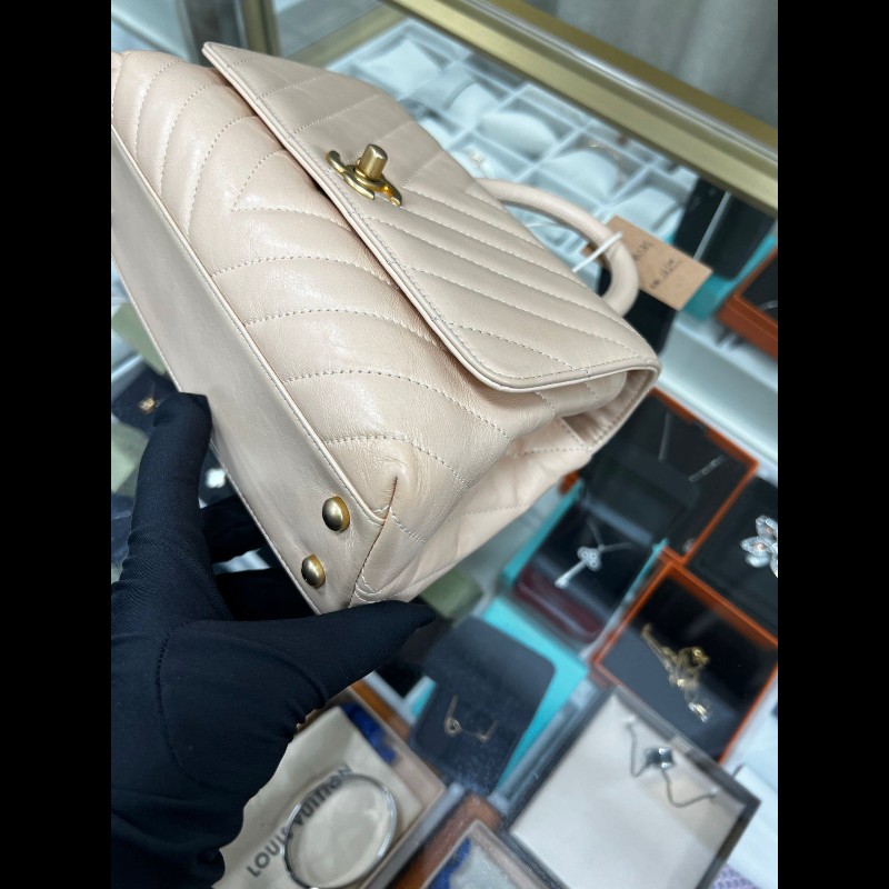 Chanel V Sharp Coco Handle Small 小號 裸粉色-11
