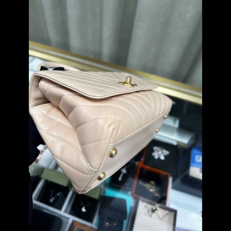 Chanel V Sharp Coco Handle Small 小號 裸粉色-12