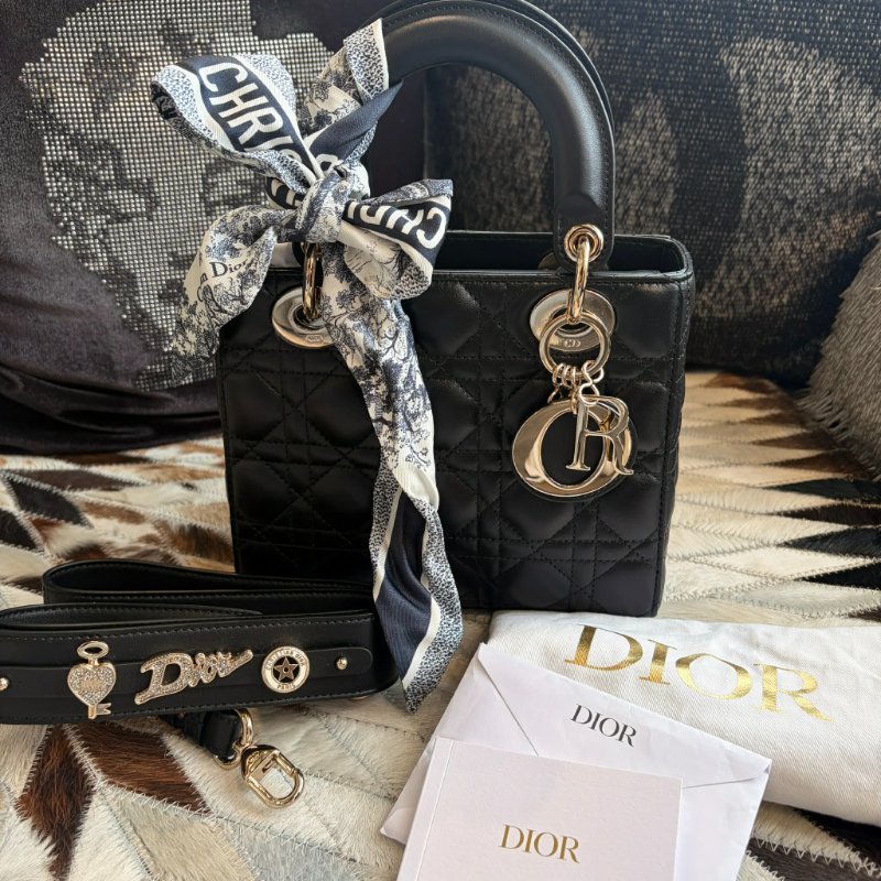 DIOR 小羊皮5x5黛妃包含背帶 黑色-0