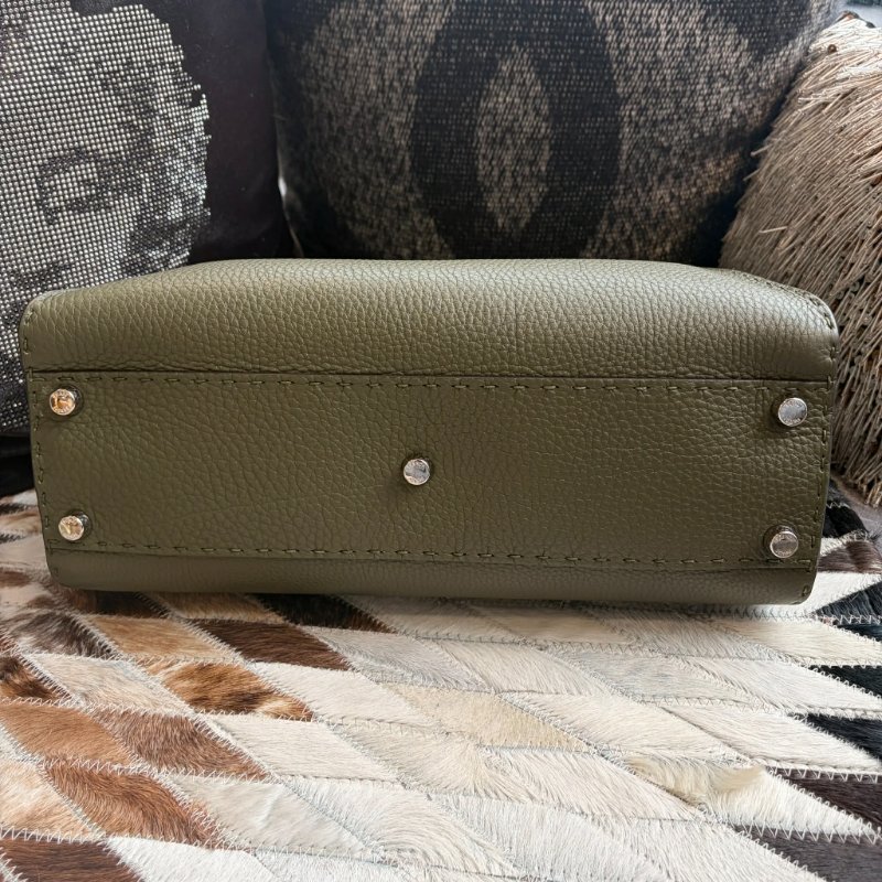 FENDI 手工蛇皮手把Peekaboo 墨綠色-3