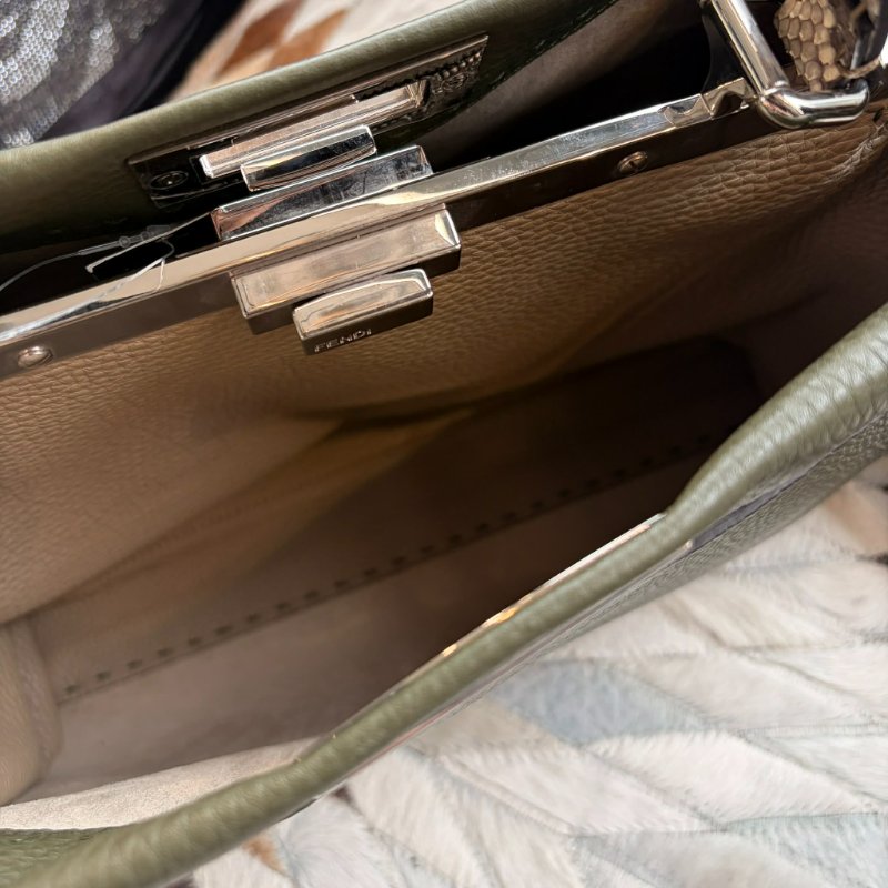 FENDI 手工蛇皮手把Peekaboo 墨綠色-5