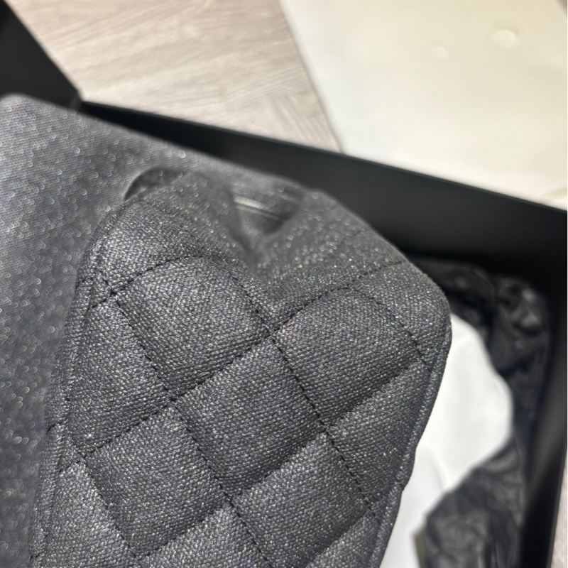 ✨Chanel 2.55限量版徽章 中號 99新 有保卡🩶-2