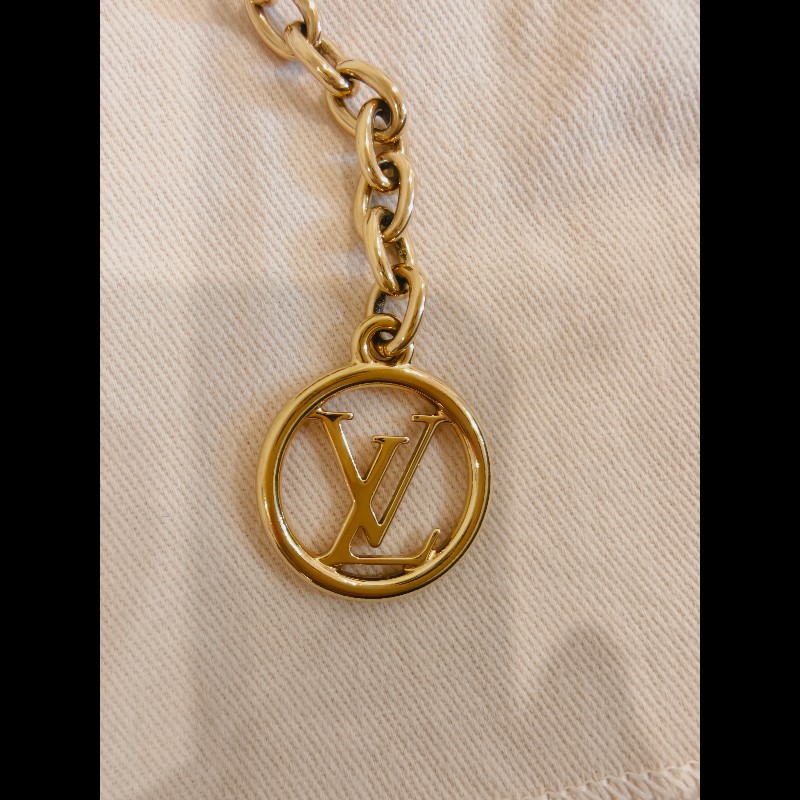 LV lily Woc-11