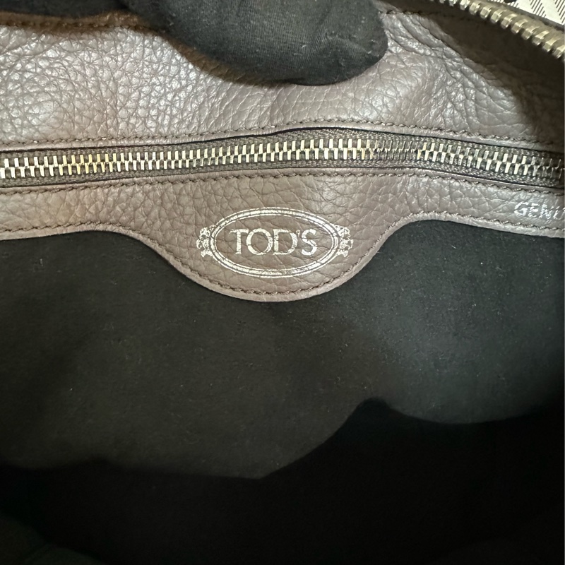TOD’S 藕色牛皮斜背包-25