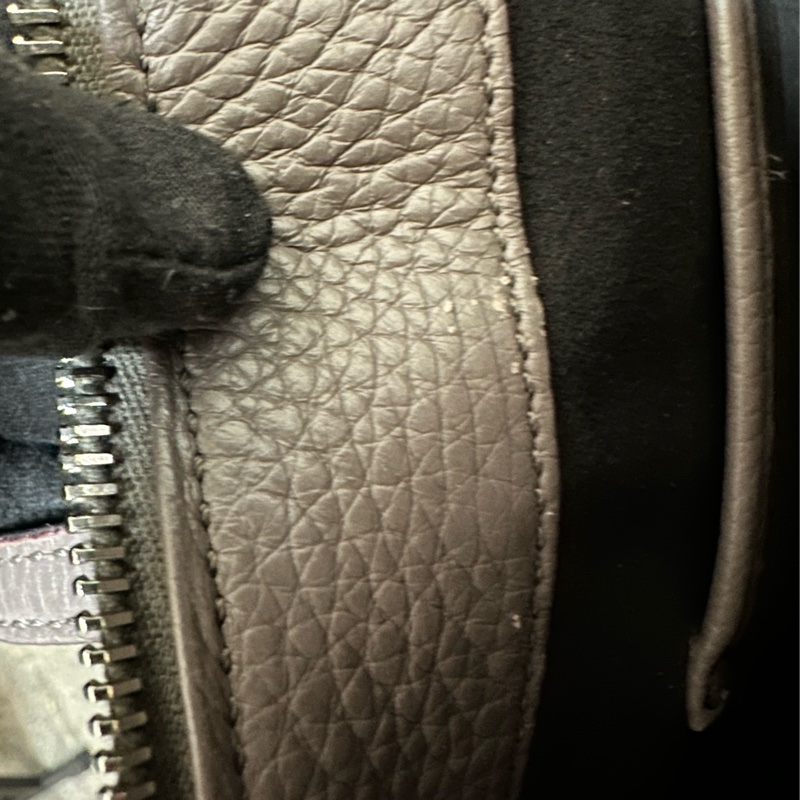 TOD’S 藕色牛皮斜背包-32