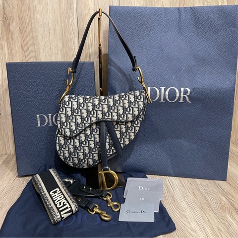 Dior經典緹花馬鞍包+背袋（原價整個18萬多現在出清價）