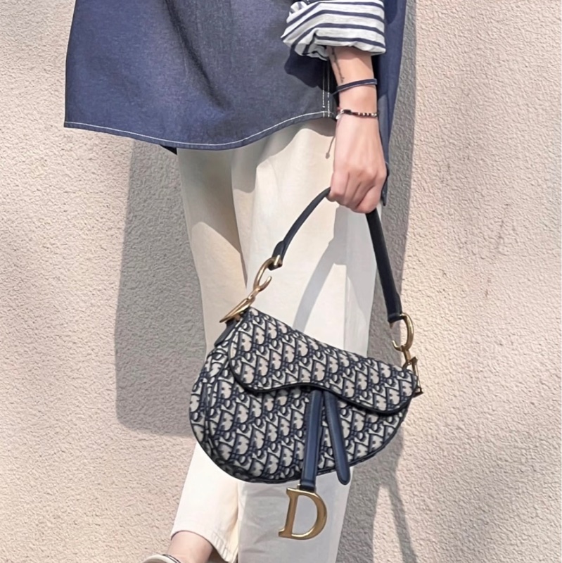 Dior經典緹花馬鞍包+背袋（原價整個18萬多現在出清價）-10