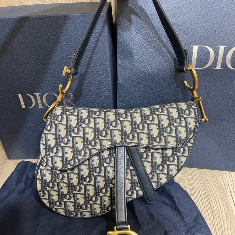 Dior經典緹花馬鞍包+背袋（原價整個18萬多現在出清價）-11