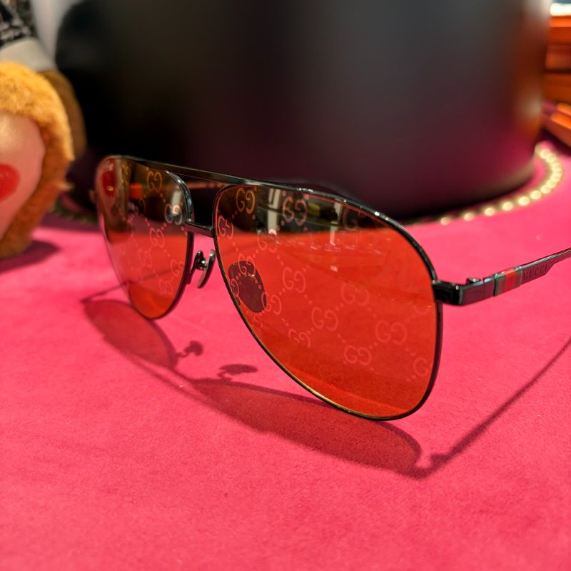 GUCCI 全新滿版LOGO 飛行墨鏡黑黃-2