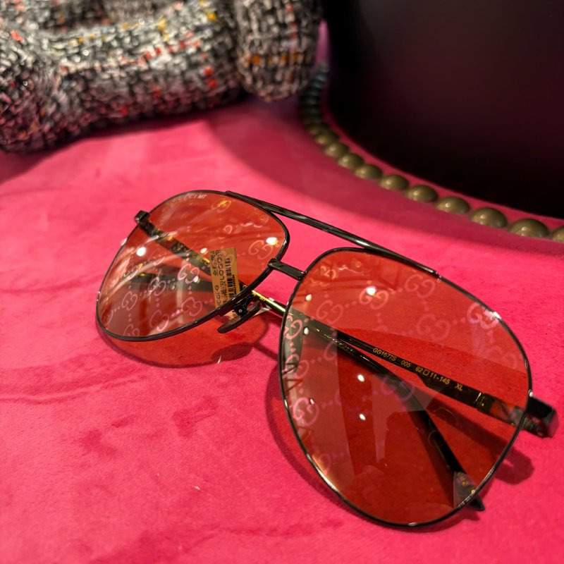 GUCCI 全新滿版LOGO 飛行墨鏡黑黃-3