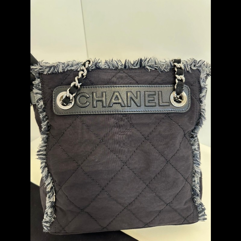 Chanel tote-1