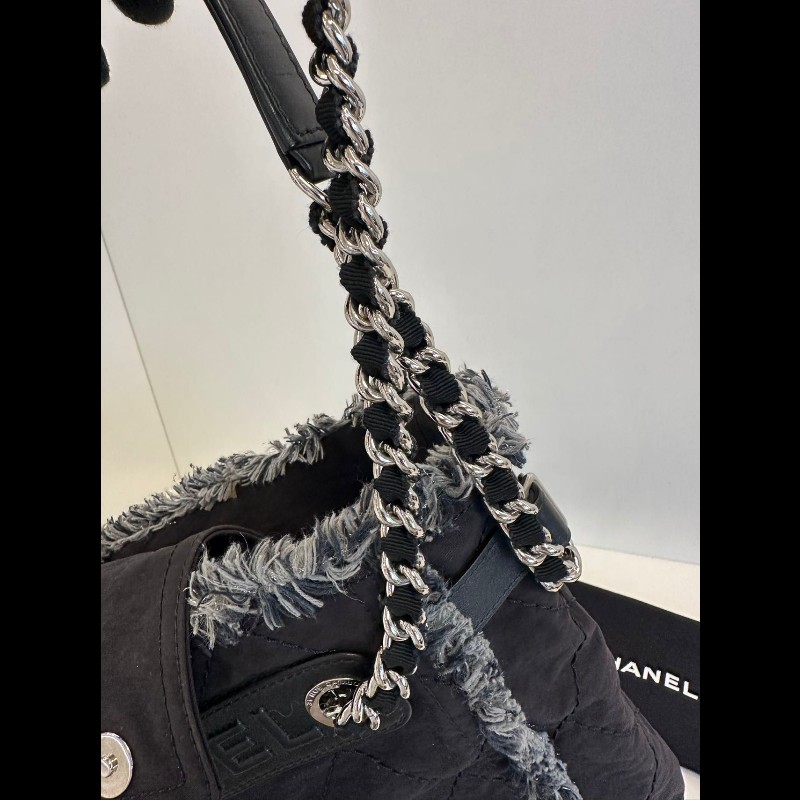 Chanel tote-20
